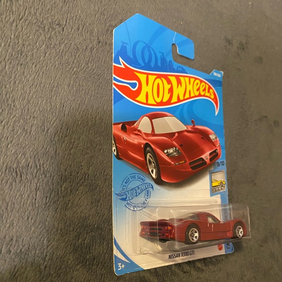 "🥦5/$25🥦" Hot Wheels Nissan R390 GT1 - Picture 2 of 5